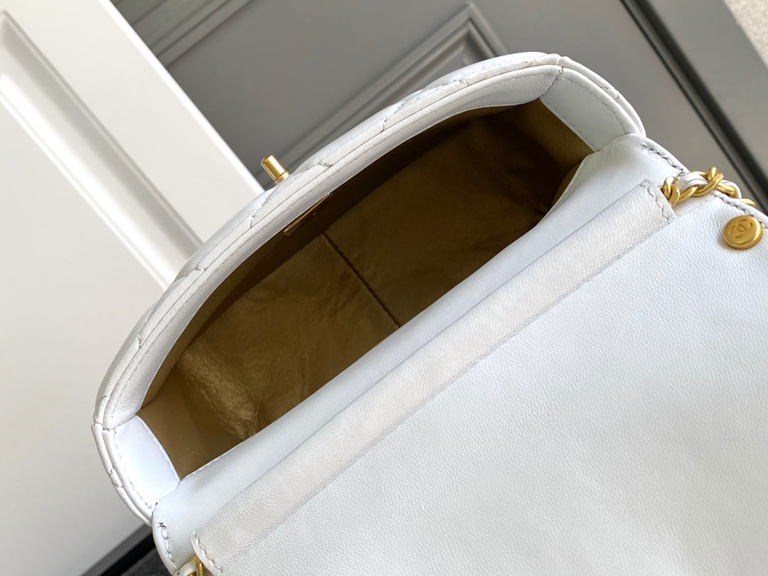 Sac à rabat CC MINI 20 en cuir d'agneau blanc et métal doré