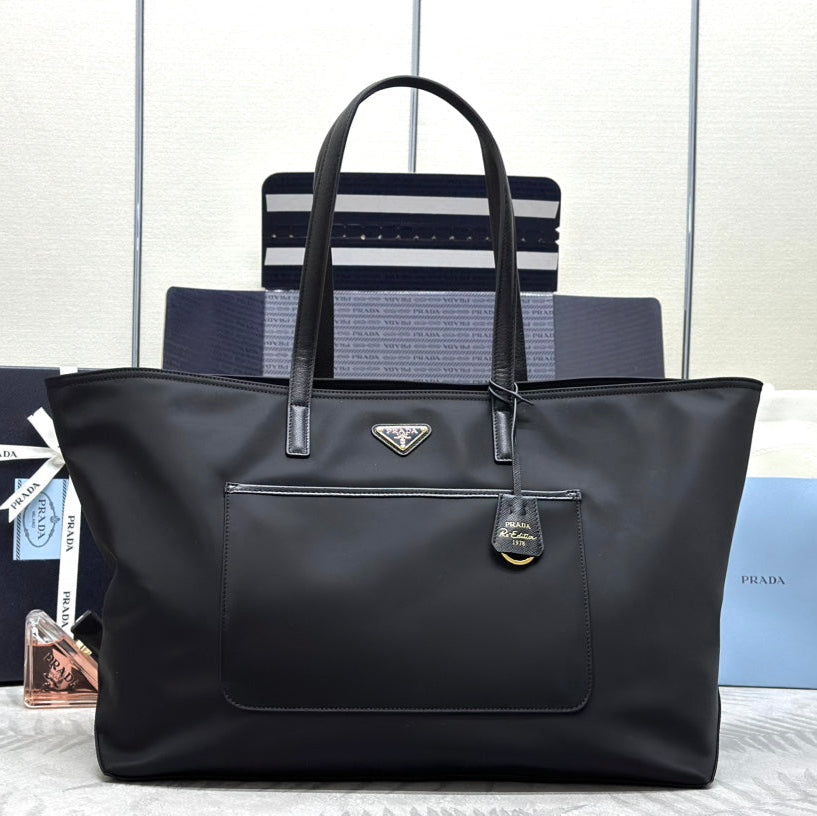 SAC CABAS CLASSIQUE 43 EN TISSU RE-NYLON NOIR
