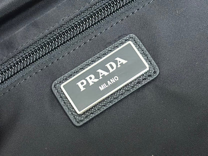 SAC À BANDOULIÈRE 32 EN NOIR RE-NYLON TRIANGLE LOGO