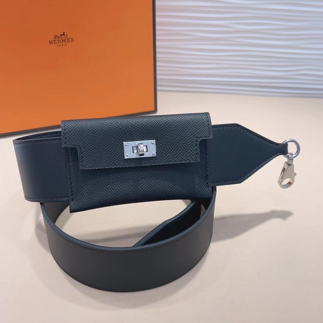 Bandoulière Kelly Pocket 50 mm en cuir Epsom noir et métal argenté 