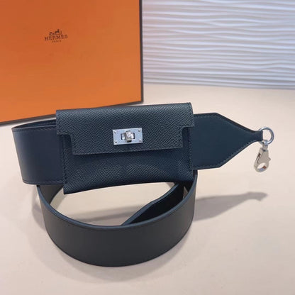 Bandoulière Kelly Pocket 50 mm en cuir Epsom noir et métal argenté 