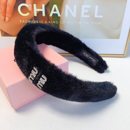 BANDEAU EN FOURRURE DE LAPIN NOIR