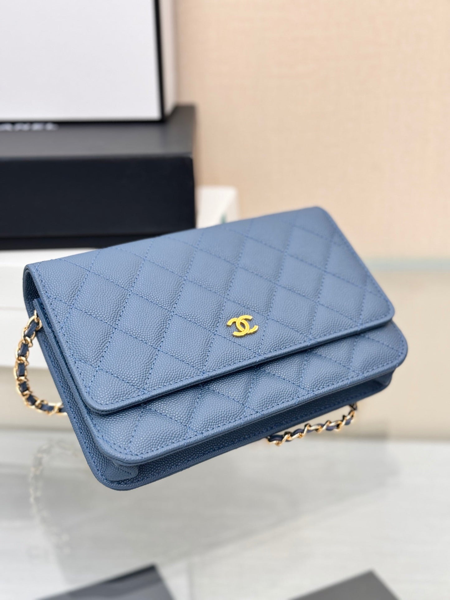 WOC 19CM BLEU JEAN CAVIAR QUINCAILLERIE OR