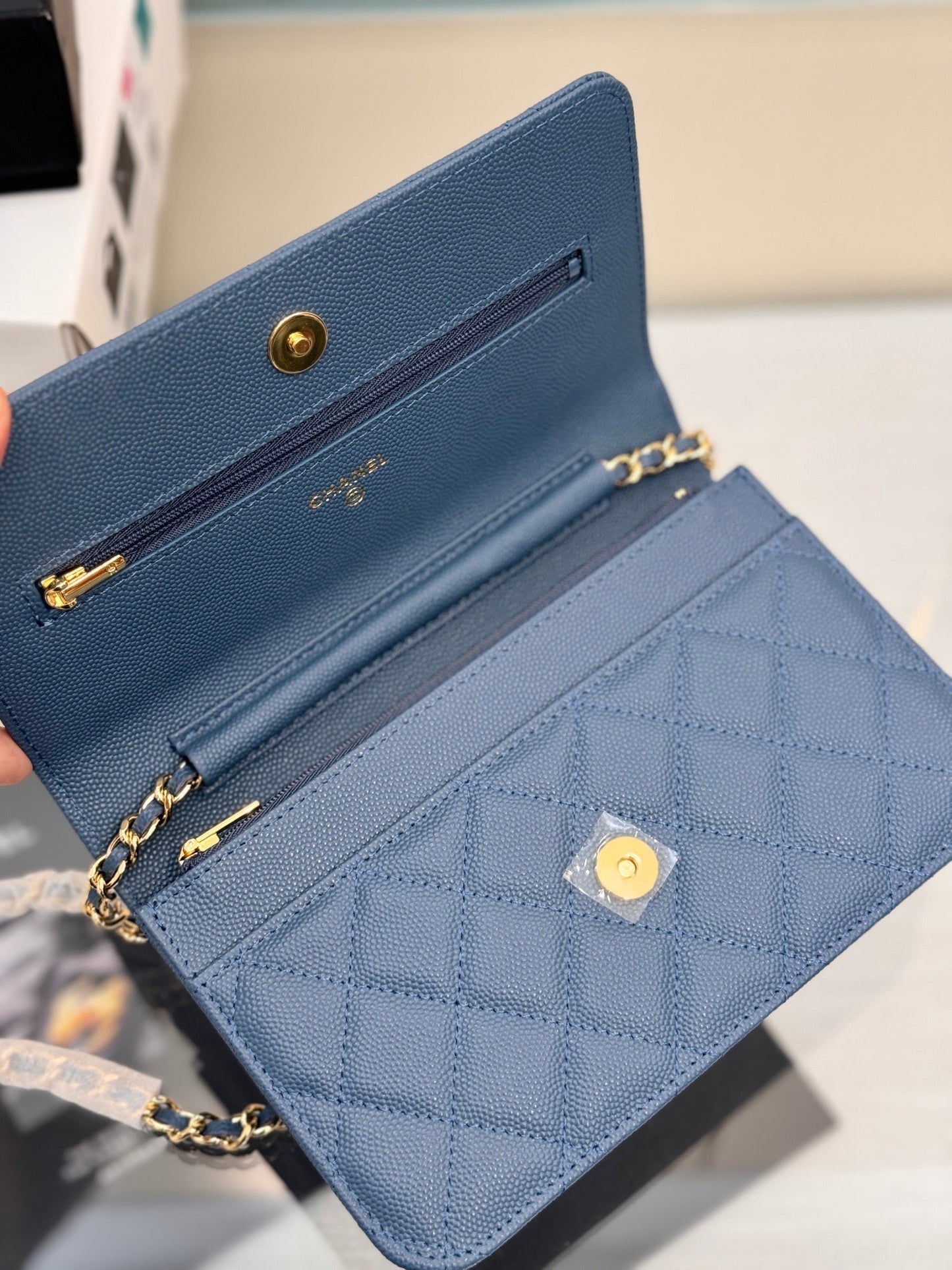 WOC 19CM BLEU JEAN CAVIAR QUINCAILLERIE OR