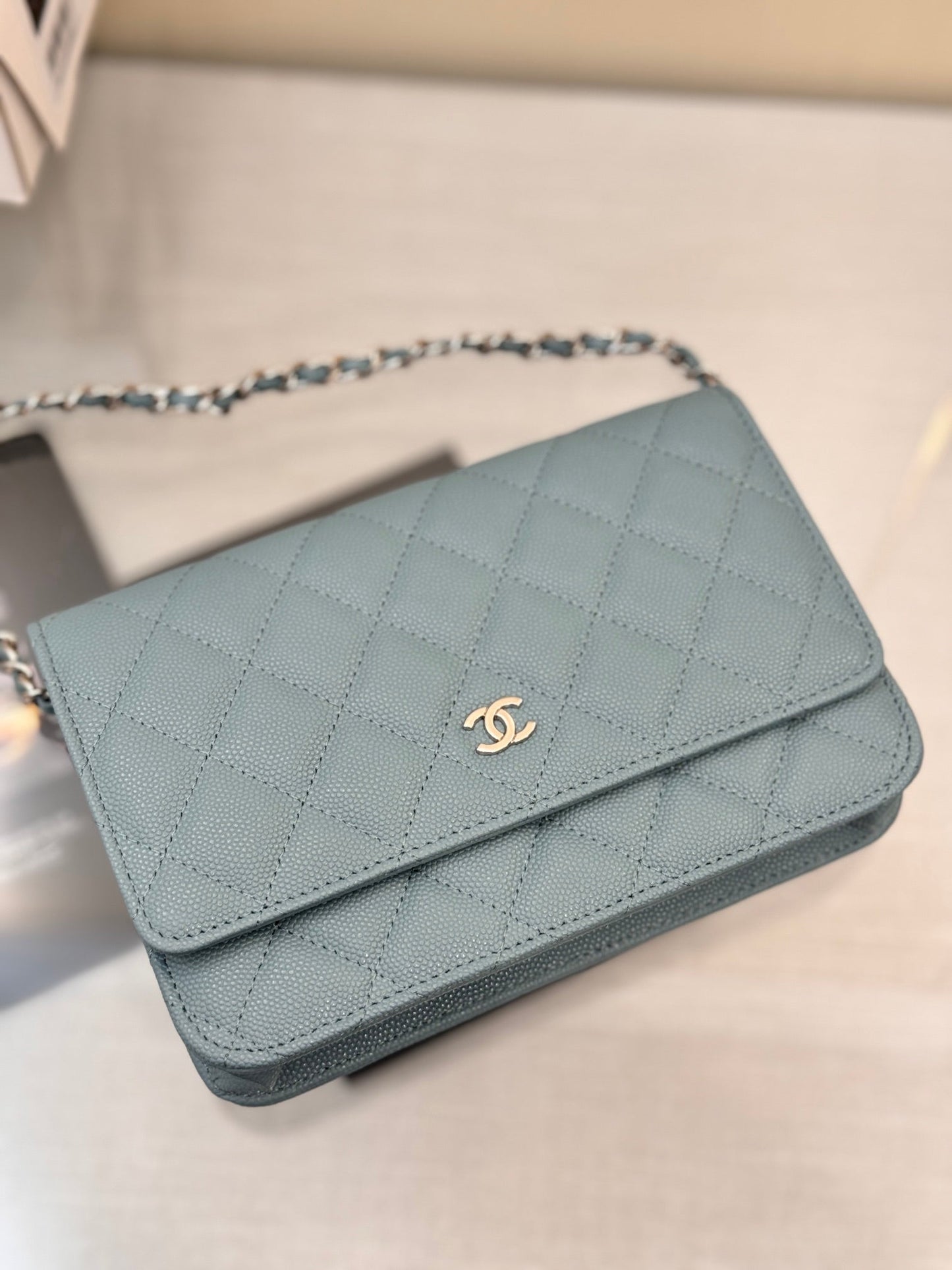 WOC 19CM BLEU NUAGE CAVIAR QUINCAILLERIE ARGENTÉE