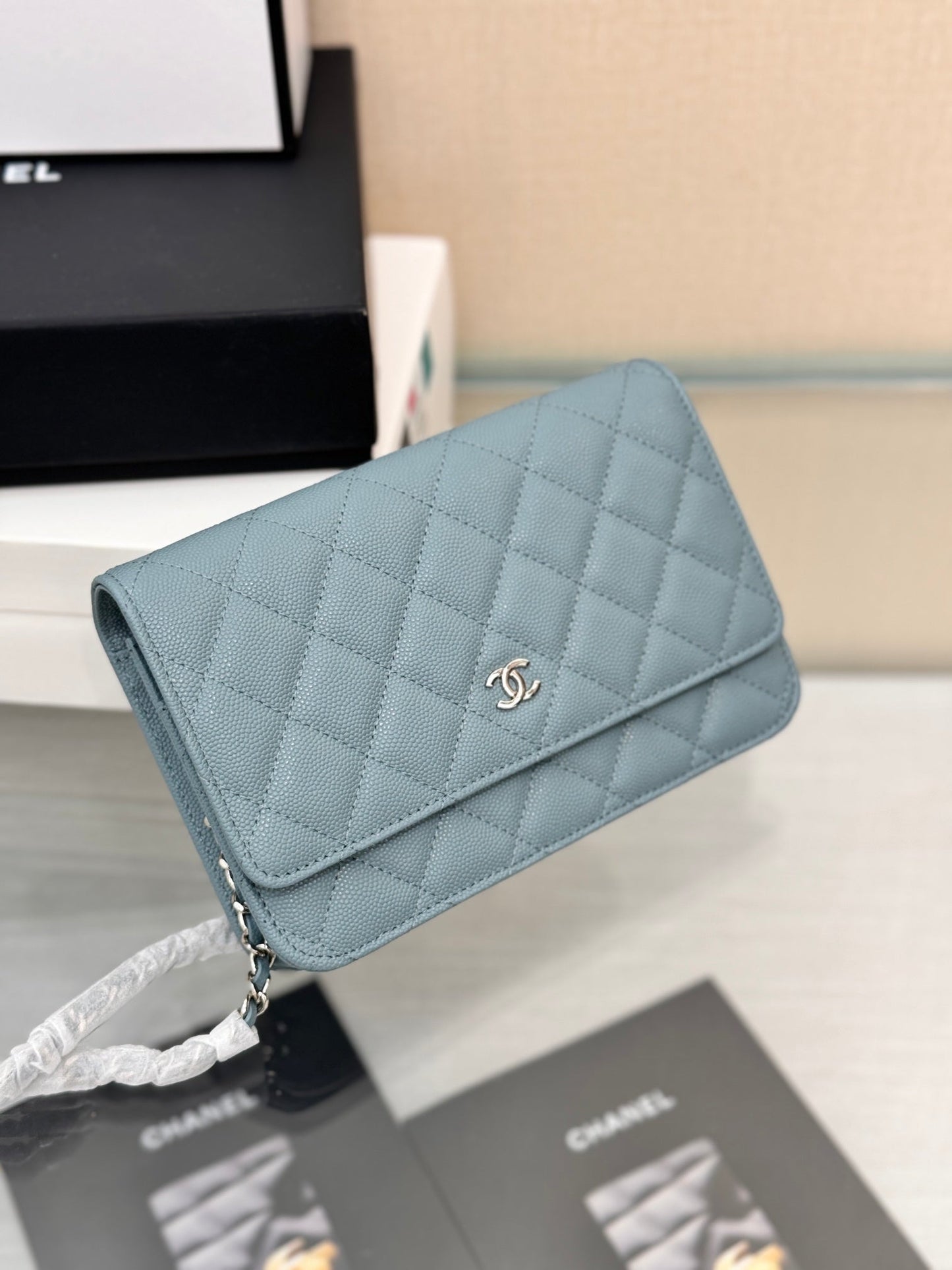 WOC 19CM BLEU NUAGE CAVIAR QUINCAILLERIE ARGENTÉE