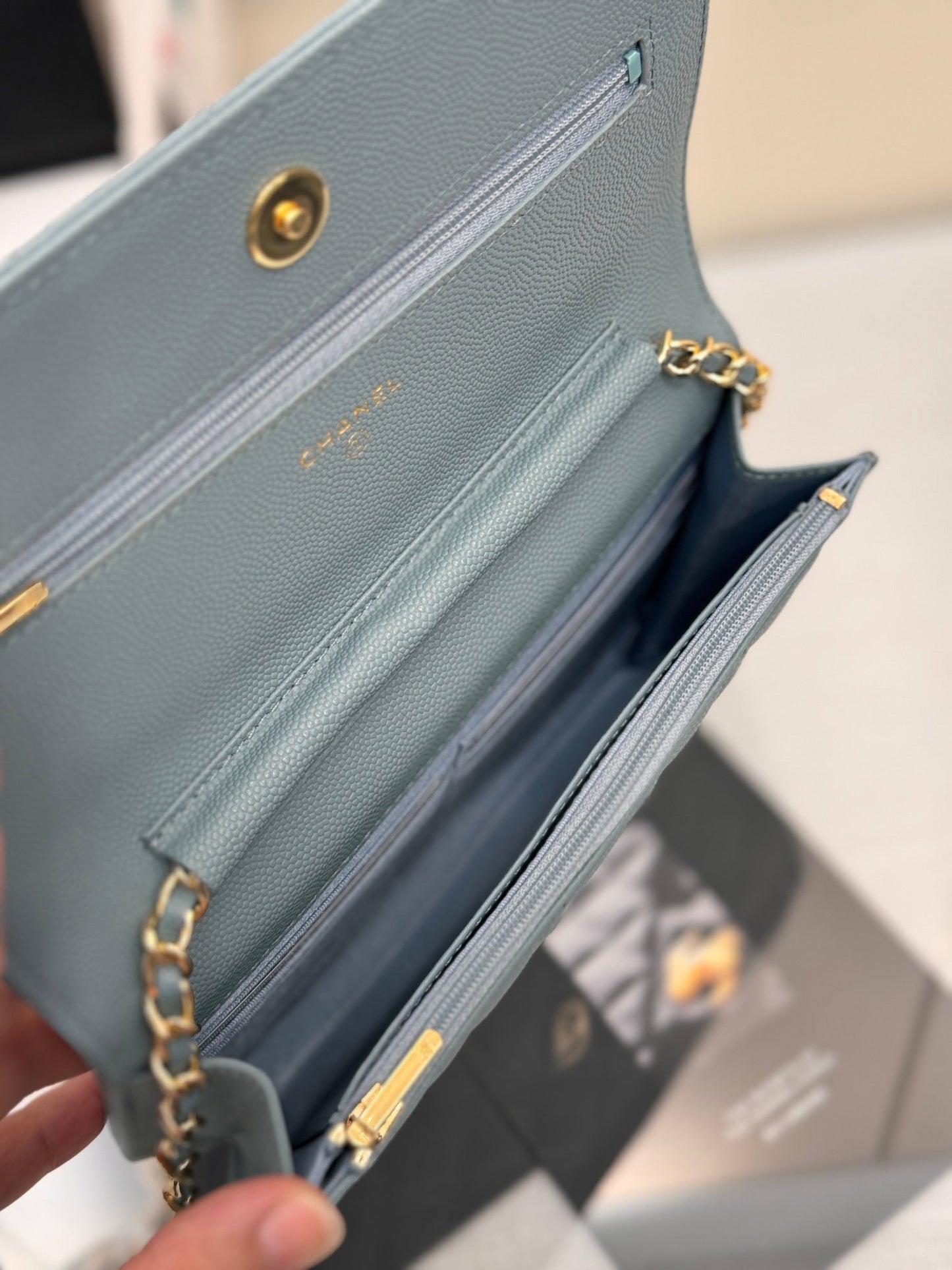 WOC 19CM BLEU NUAGE CAVIAR QUINCAILLERIE OR