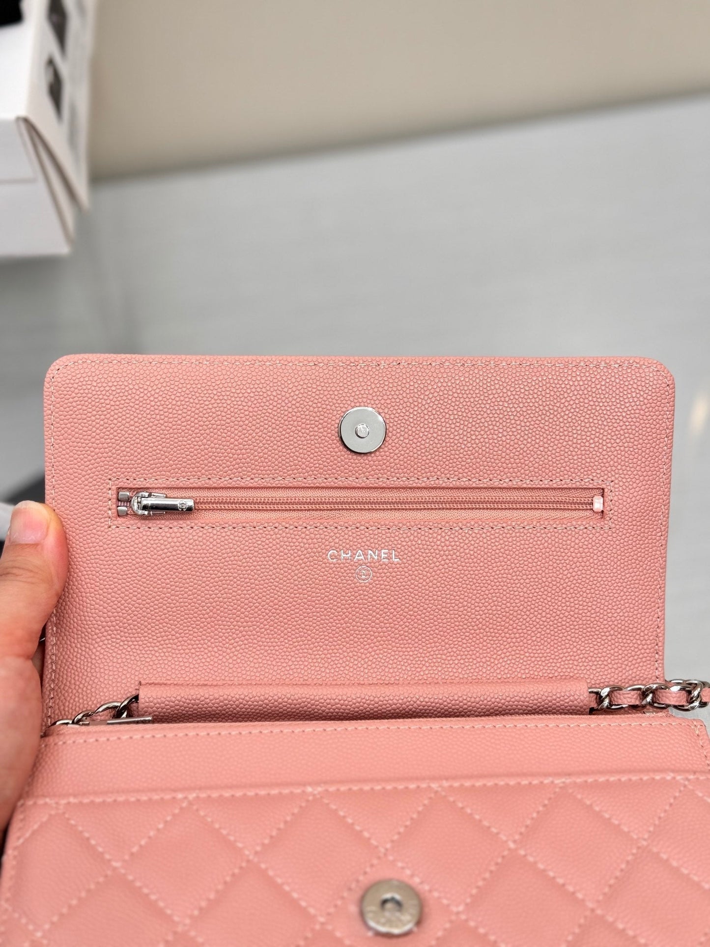 WOC 19CM ROSE CLAIR CAVIAR QUINCAILLERIE ARGENTÉE