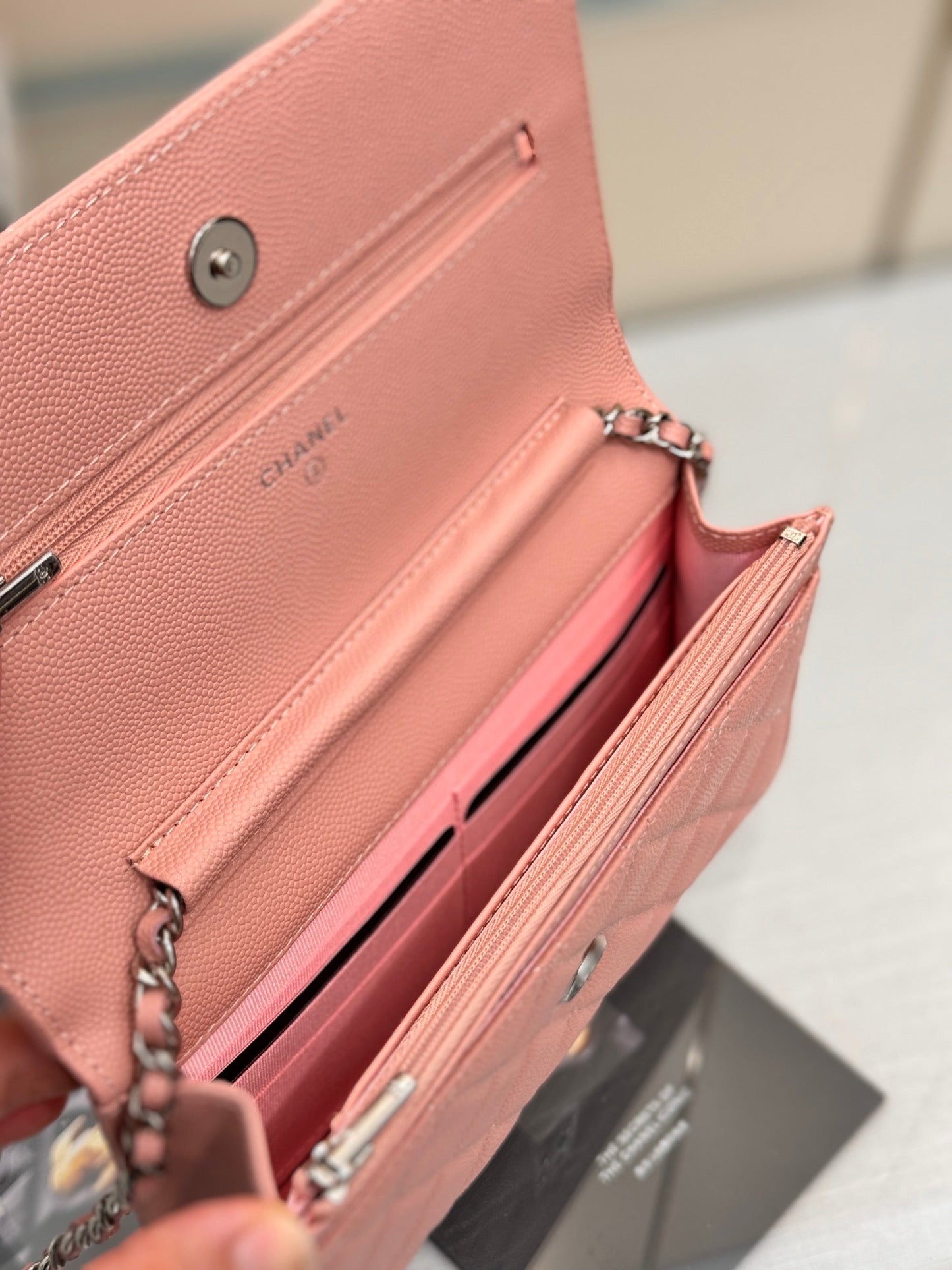 WOC 19CM ROSE CLAIR CAVIAR QUINCAILLERIE ARGENTÉE