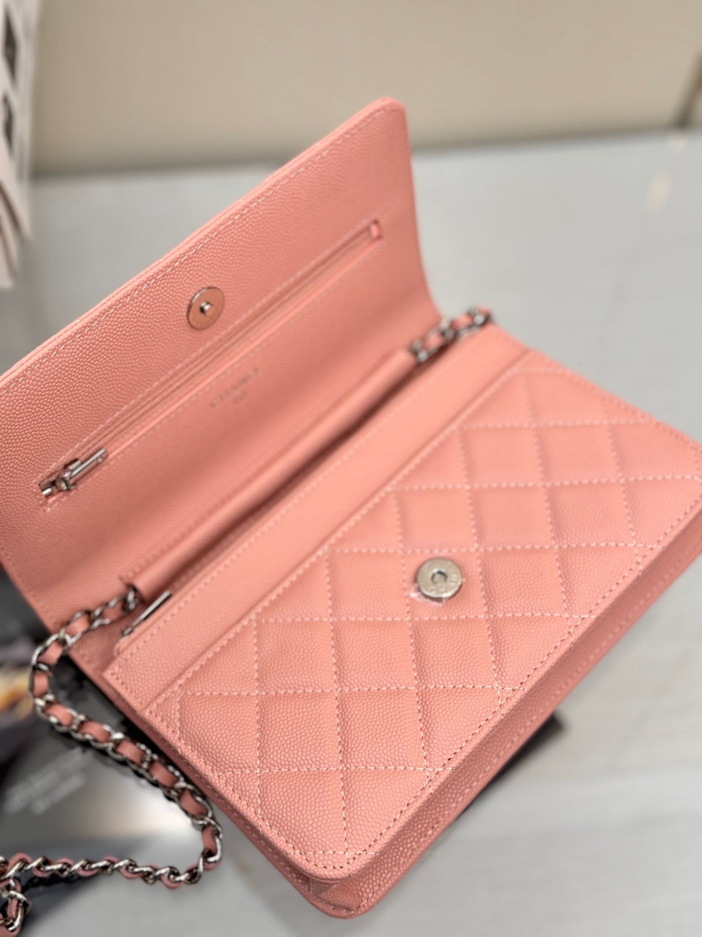 WOC 19CM ROSE CLAIR CAVIAR QUINCAILLERIE ARGENTÉE