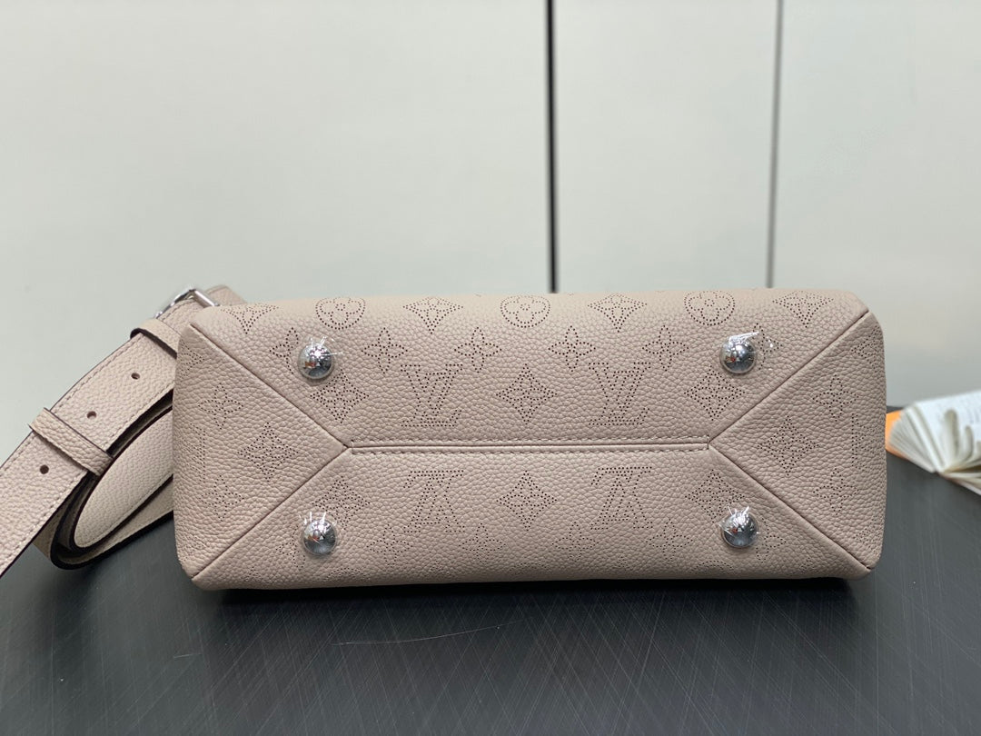 ハンドイットオールPM 29cm ダークベージュ マヒナ カーフスキン