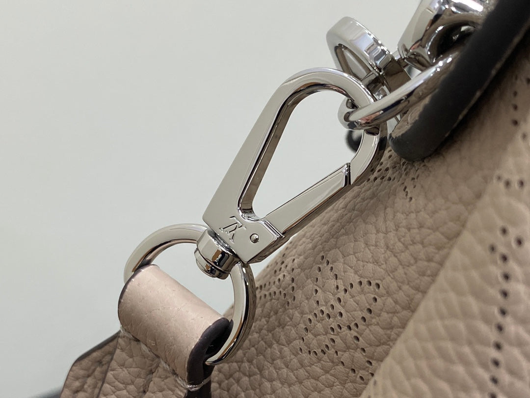 ハンドイットオールPM 29cm ダークベージュ マヒナ カーフスキン