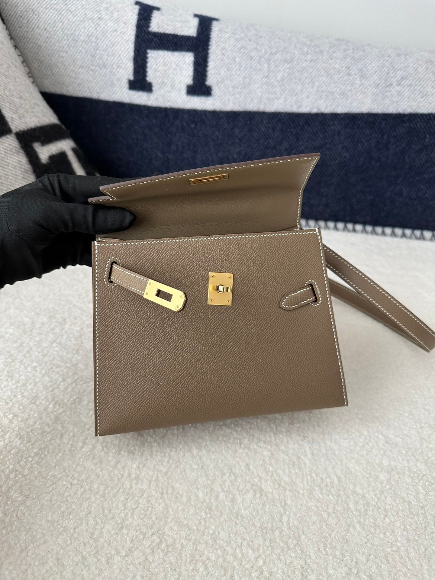 HM ケリー デソードル 20cm エトゥープ グレー エプソム ゴールド金具
