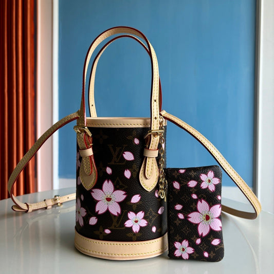 Sac seau Nano LV x TM 17 cm en toile monogrammée Sakura Brown Cherry Blossom