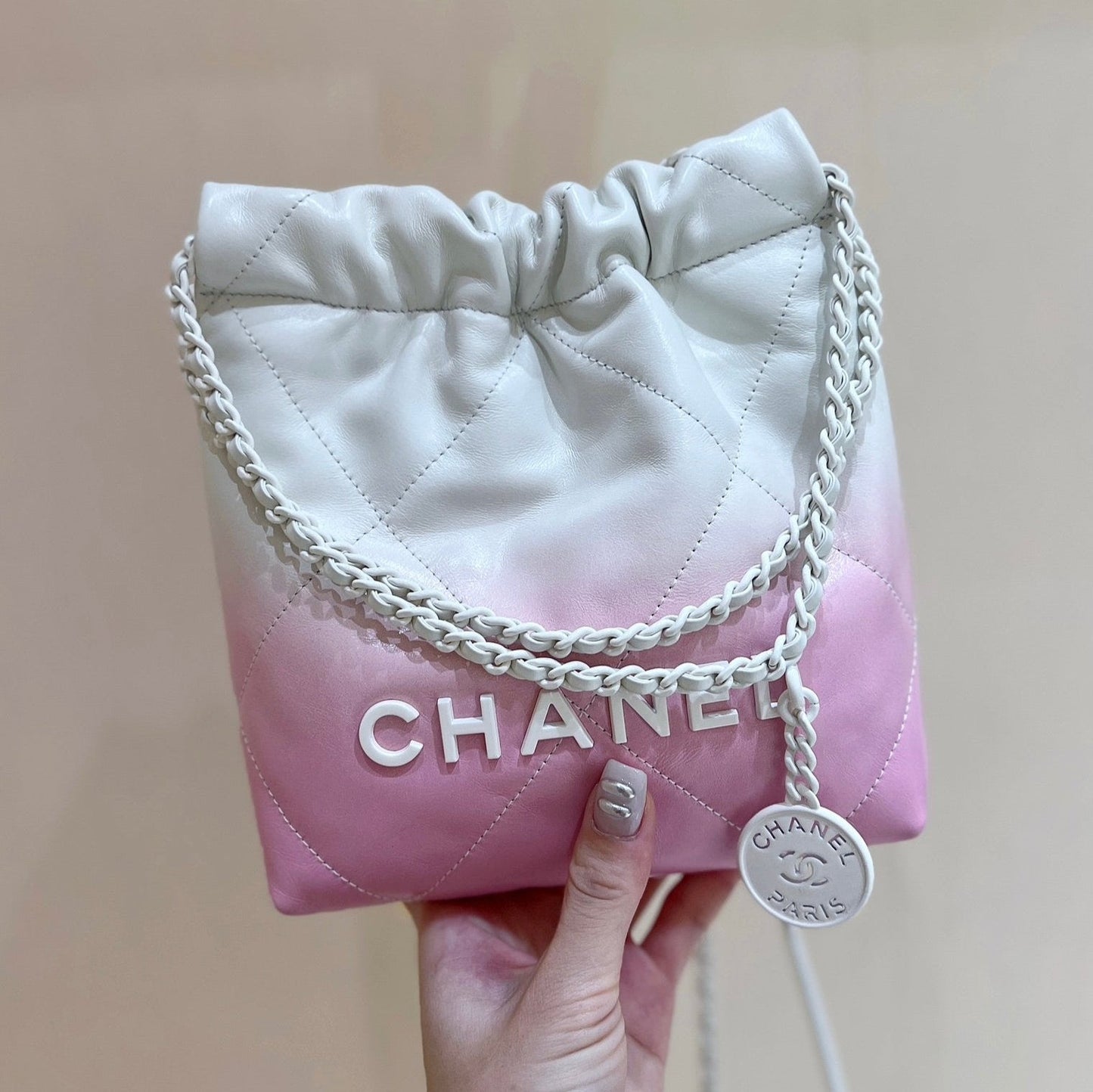 cc22 ミニホーボーバッグ 20cm ピンク ホワイト ラムスキン シルバー金具