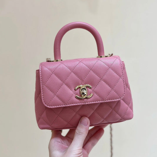 CC 24K Coco Hanle Nano 18 cm Cuir de veau grainé rose Quincaillerie dorée