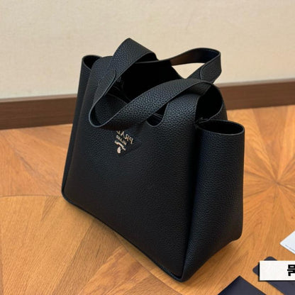 SAC PANIER PRA 25 EN CUIR DE VEAU NOIR