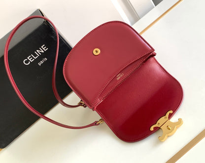 CHAINE TEEN BESACE TRIOMPHE 15,5CM CUIR DE VEAU ROUGE
