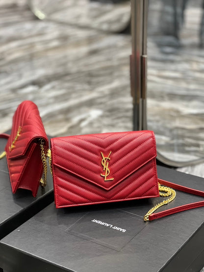 YL WOC 19 ROUGE CHEVERON CAVIAR QUINCAILLERIE OR