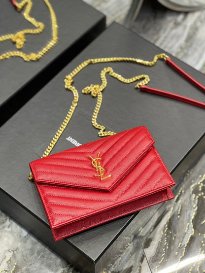YL WOC 19 ROUGE CHEVERON CAVIAR QUINCAILLERIE OR