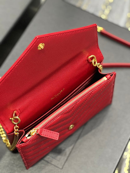 YL WOC 19 ROUGE CHEVERON CAVIAR QUINCAILLERIE OR