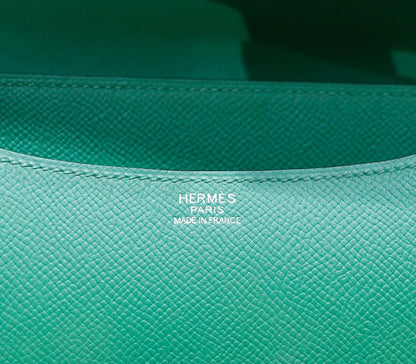 Constance 24 cuir Epsom vert foncé et quincaillerie argentée