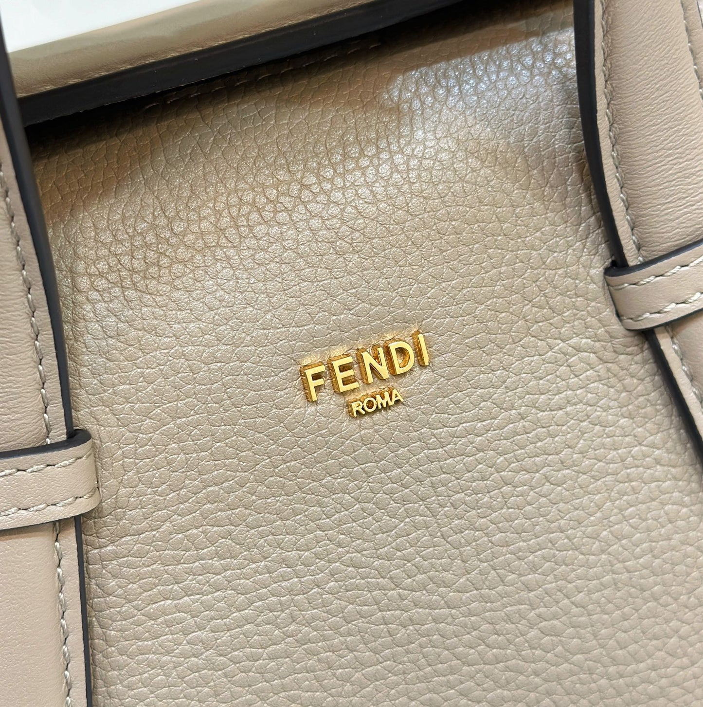 SAC FENDI 27 EN CUIR DE VEAU MARRON BRUN AVEC QUINCAILLERIE DORÉ