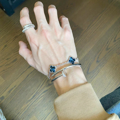 CLOVER 5 MOTIF PIETERSITE BRACELET COLLECTION