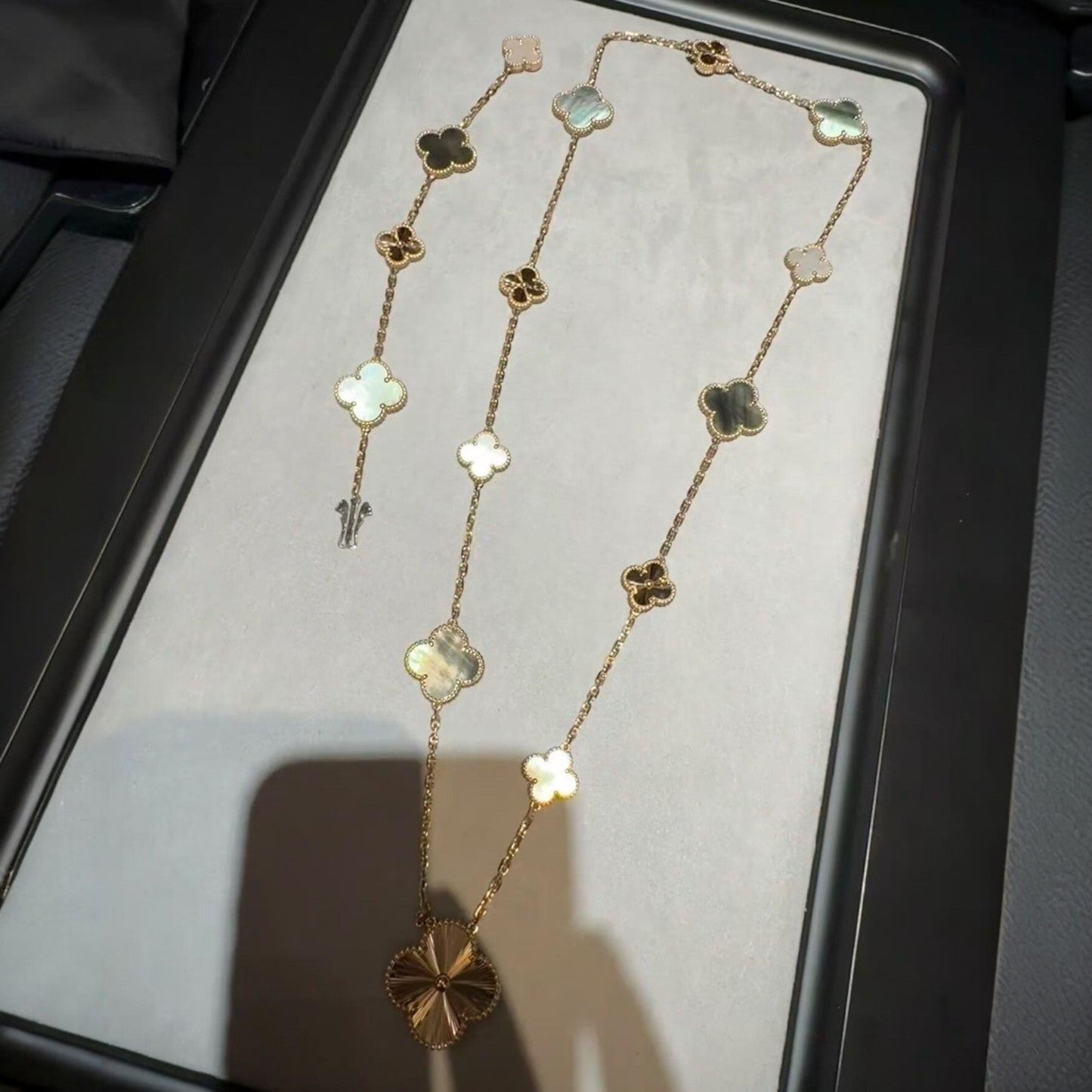DETACHABLE CLOVER 15(11+4) FLOWER ROSE GOLD NECKLACE SET