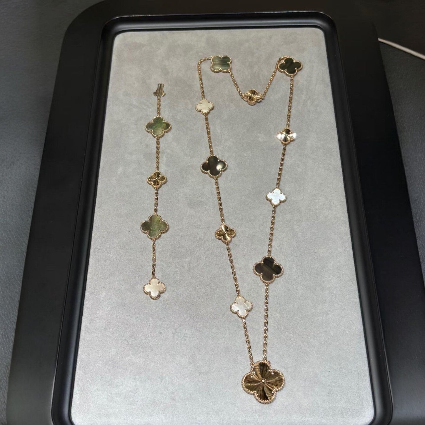 DETACHABLE CLOVER 15(11+4) FLOWER ROSE GOLD NECKLACE SET
