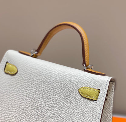 HM KELLY MINI 20 BLANC JAUNE MARRON EPSOM QUINCAILLERIE ARGENTÉE