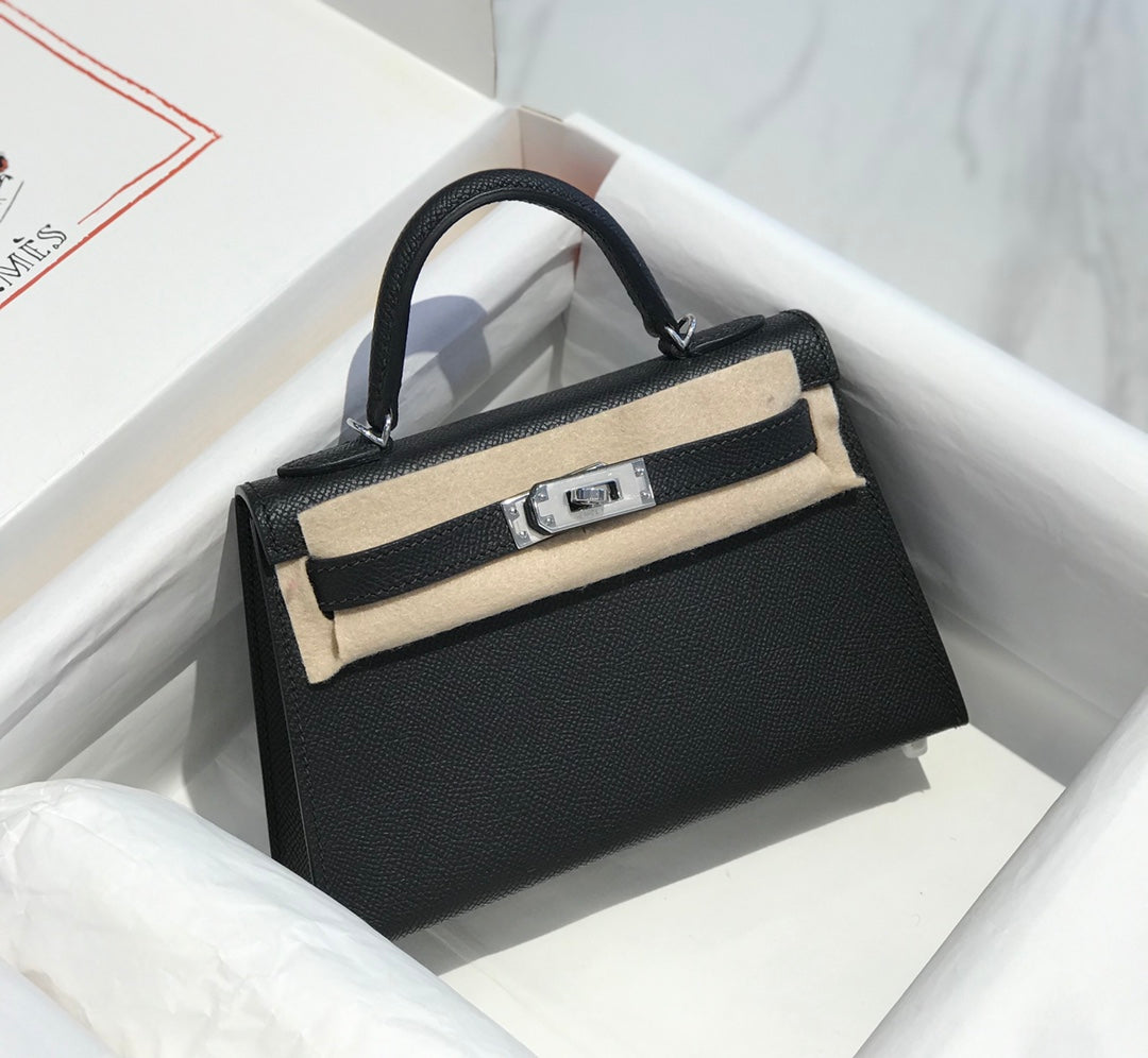 HM KELLY MINI 20 NOIR EPSOM QUINCAILLERIE ARGENTÉE