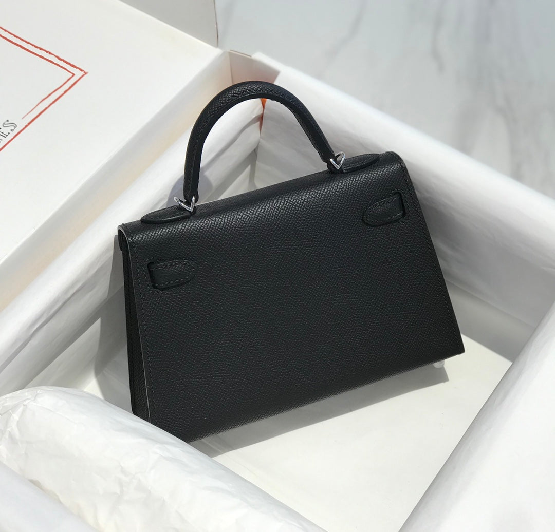 HM KELLY MINI 20 NOIR EPSOM QUINCAILLERIE ARGENTÉE