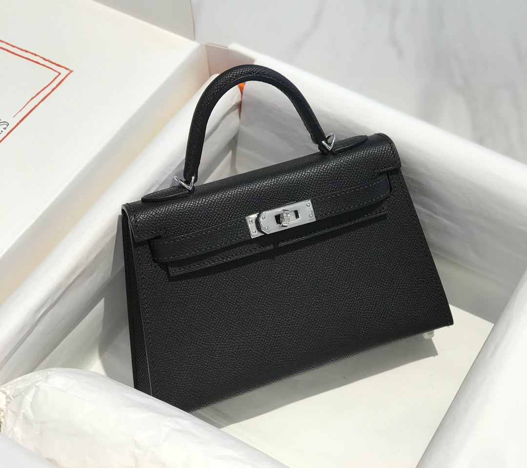 HM KELLY MINI 20 NOIR EPSOM QUINCAILLERIE ARGENTÉE