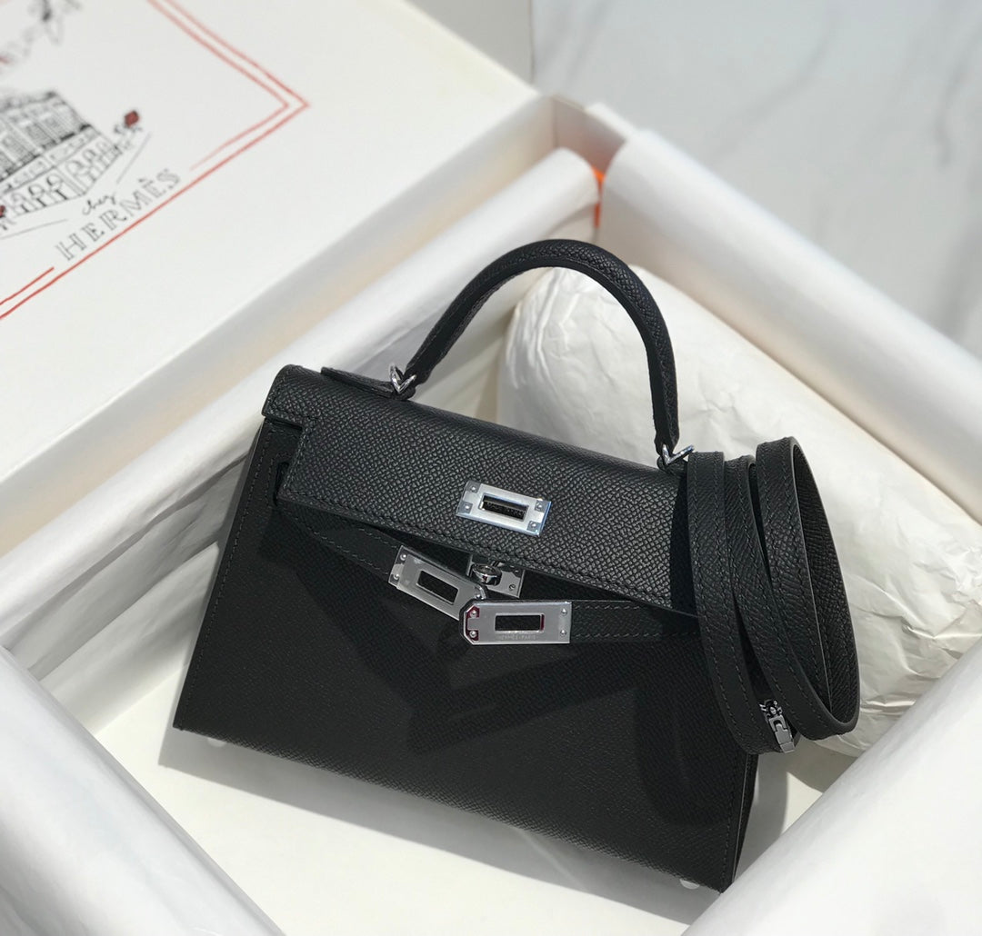 HM KELLY MINI 20 NOIR EPSOM QUINCAILLERIE ARGENTÉE