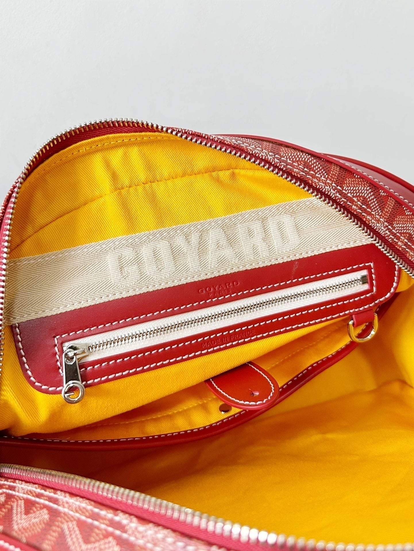 BOULE DE BOWLING GOYA MOYENNE TOILE ROUGE