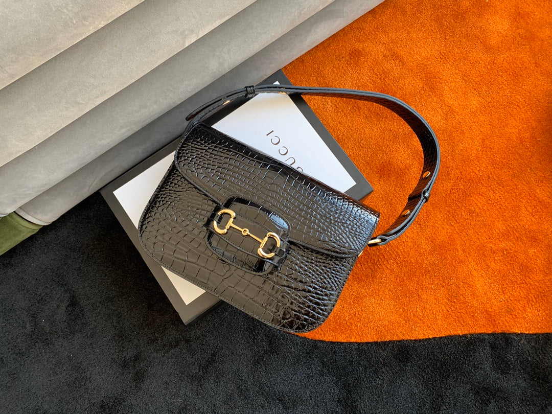 Sac à mors GG 1955 25 cm en cuir de crocodile noir et accessoires dorés