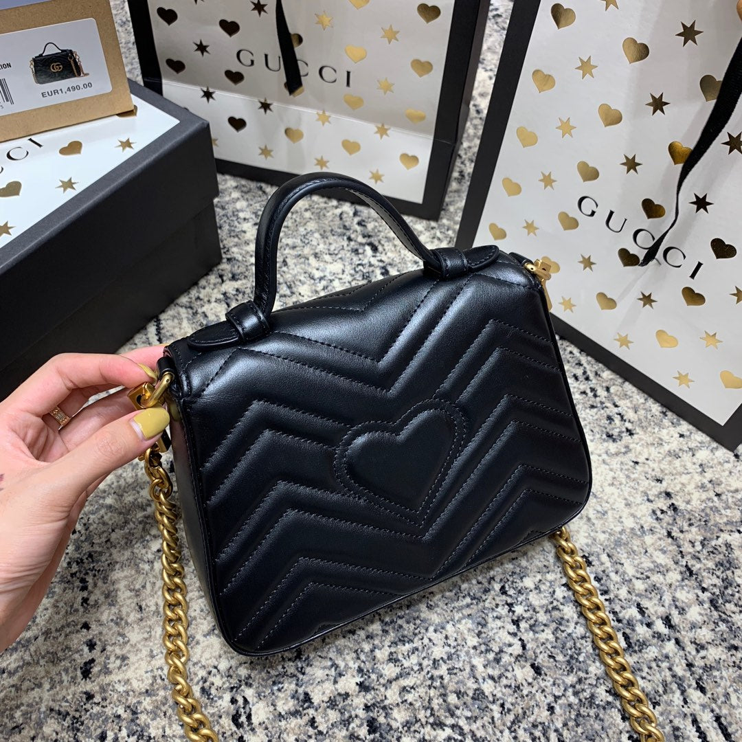 Mini-sac à main GG Marmont 21 cm en cuir de veau noir et accessoires dorés