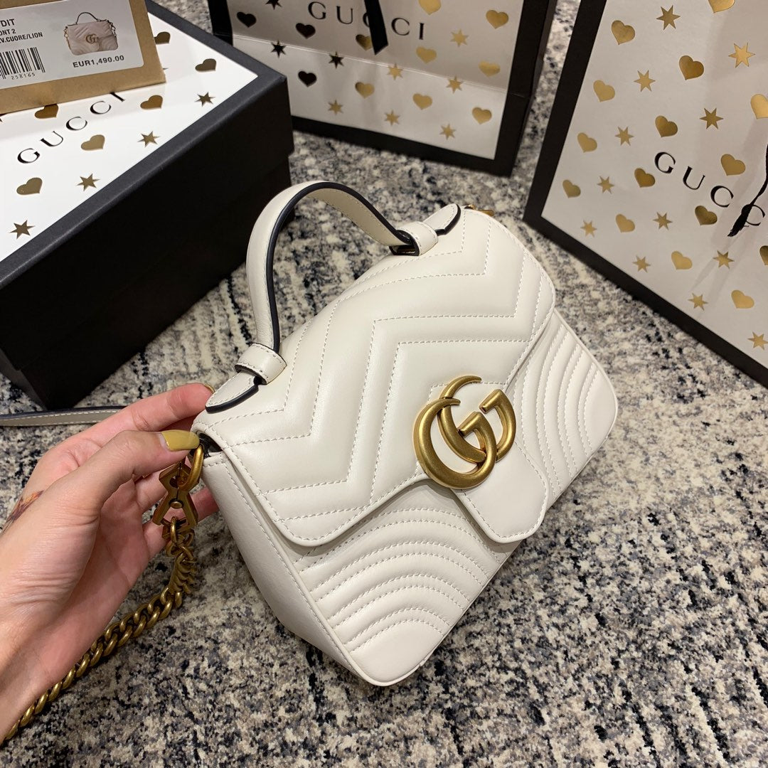 Mini-sac à main GG Marmont 21 cm en cuir de veau blanc et accessoires dorés
