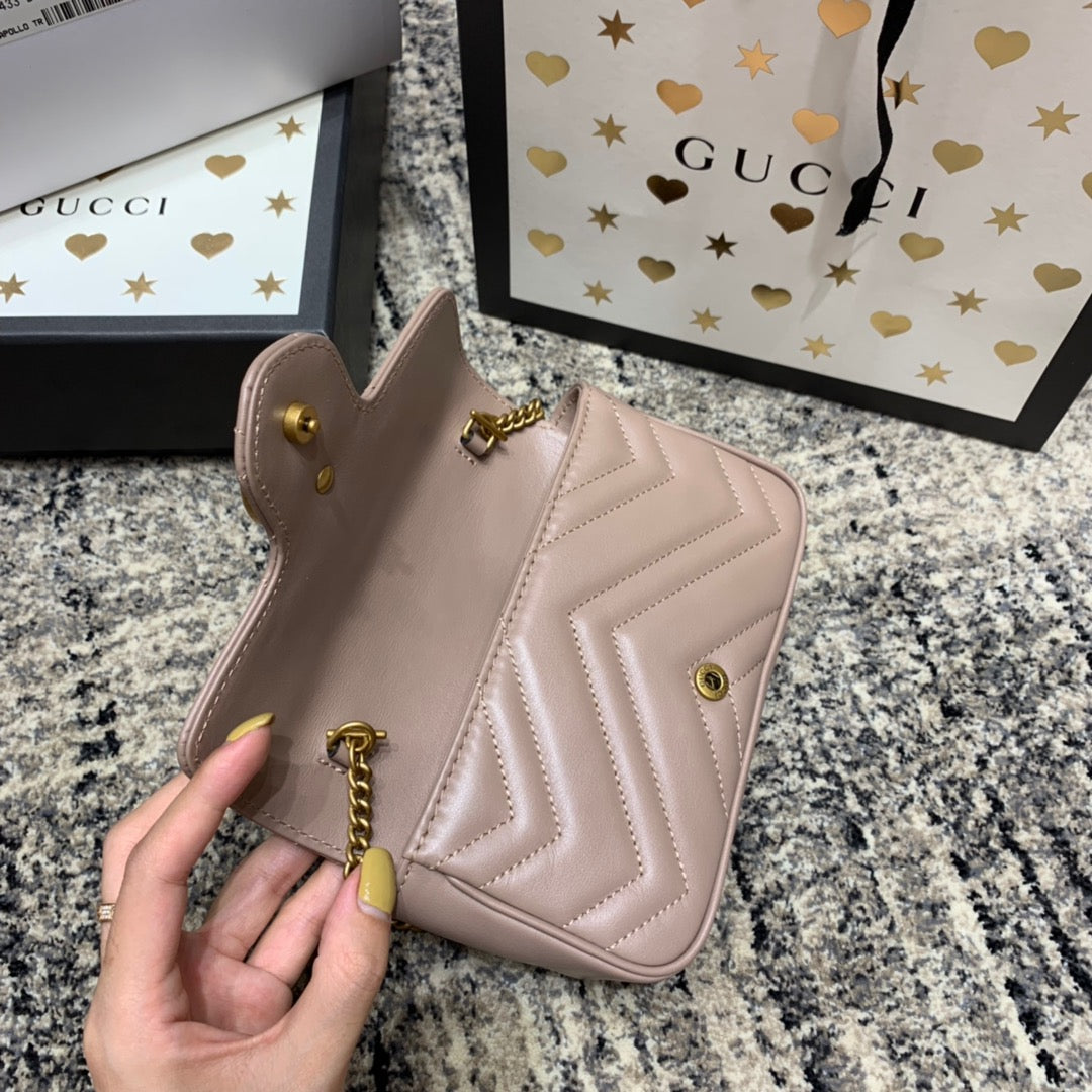 GGマーモント ミニ 16.5cm ダークベージュ カーフスキン ゴールド金具
