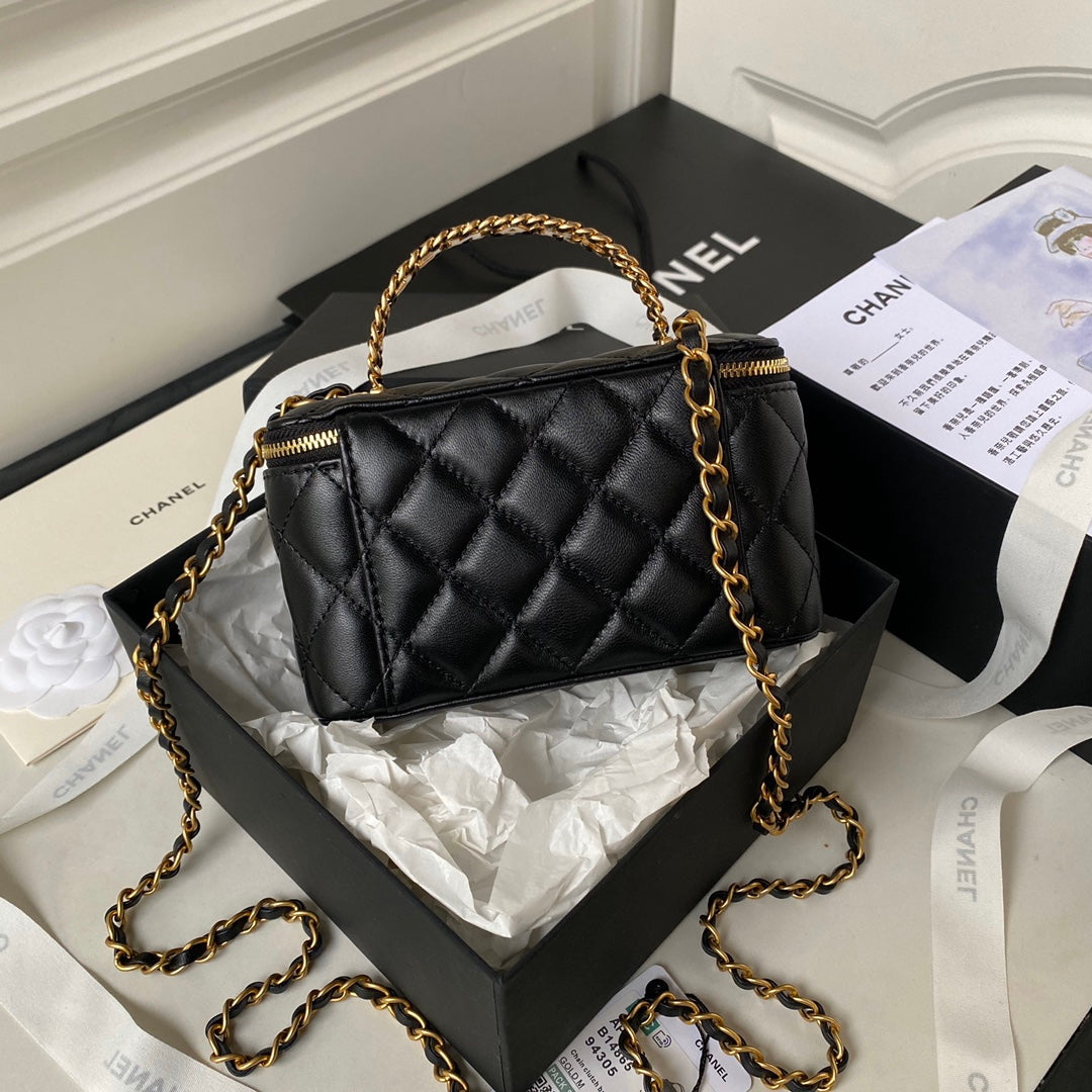 Trousse de toilette CC 17 cm en cuir d'agneau noir Quincaillerie dorée